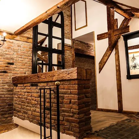 Casa Crown *